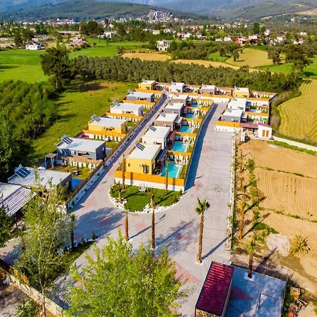 Oeluedeniz Villa * Kemer (Menekse Mahallesi)