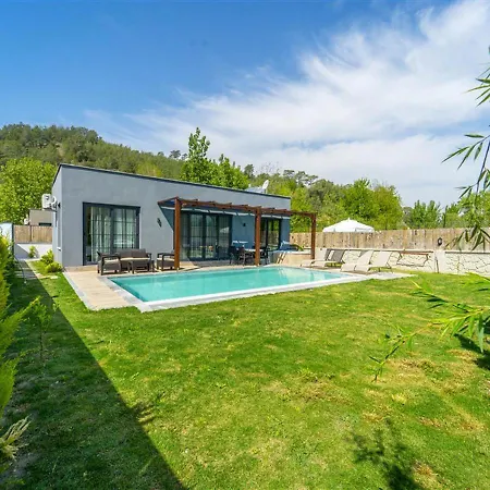 Willa Oeluedeniz Villa *